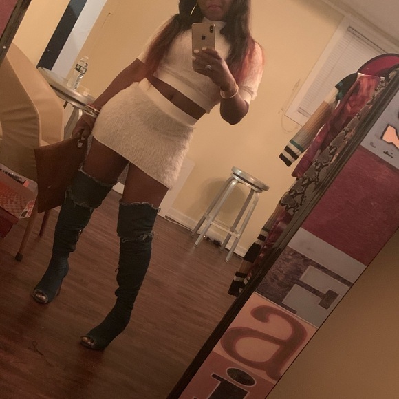 Black two piece petite set - Picture 7 of 10